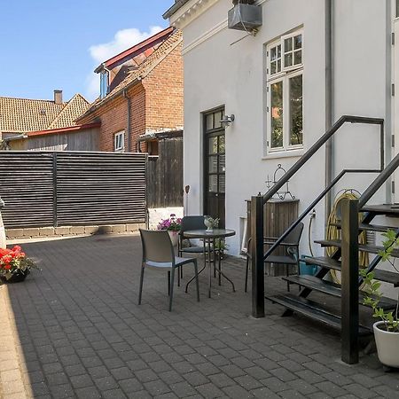 Sweethome Guesthouse Есб'єрг Екстер'єр фото