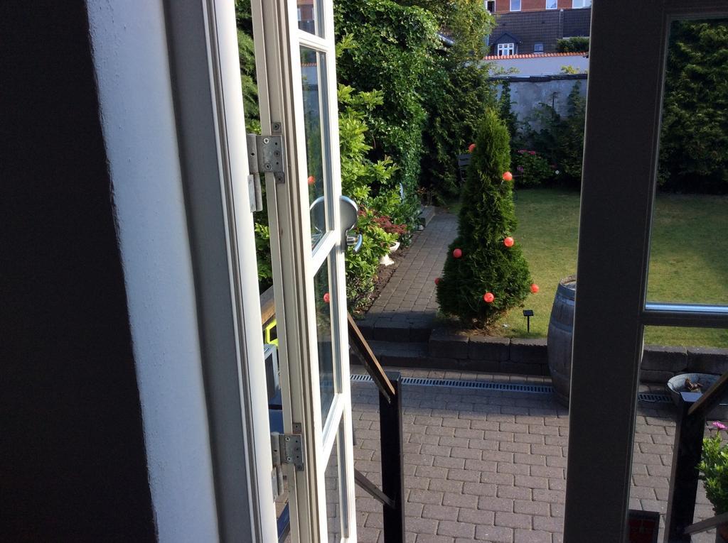 Sweethome Guesthouse Есб'єрг Екстер'єр фото