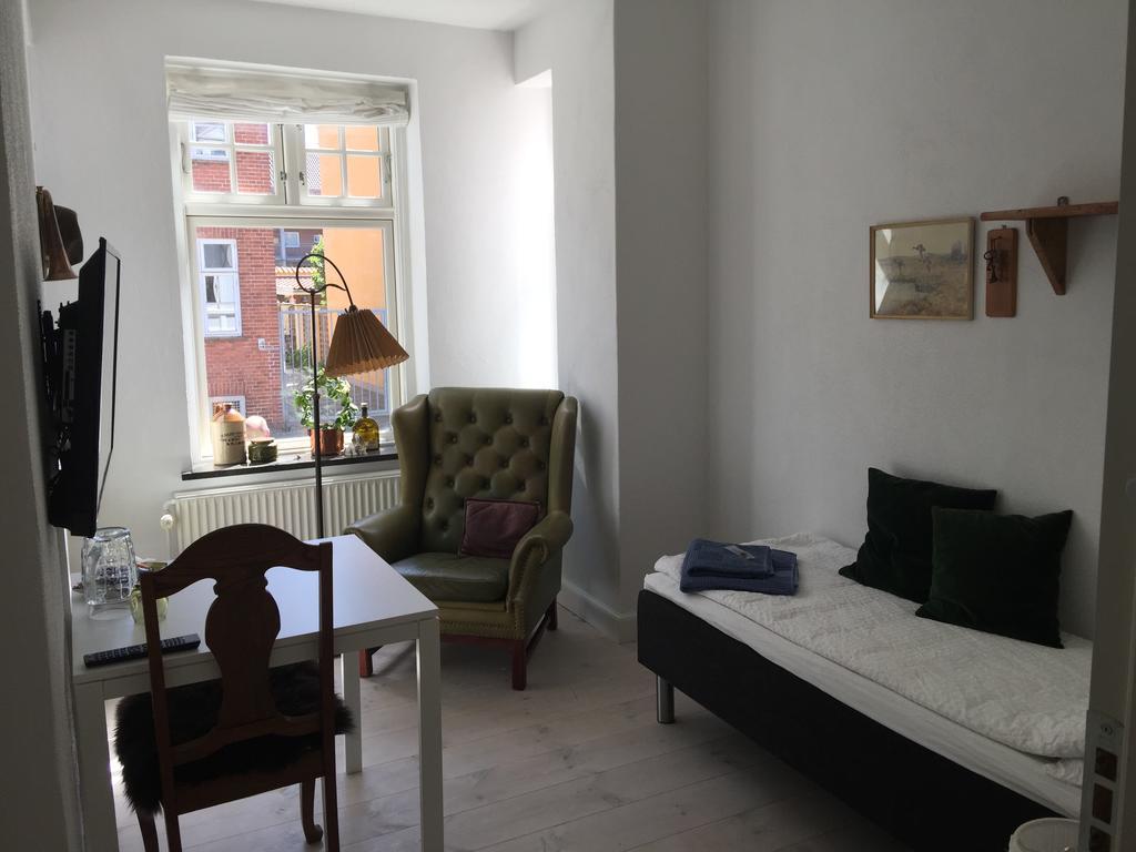 Sweethome Guesthouse Есб'єрг Екстер'єр фото