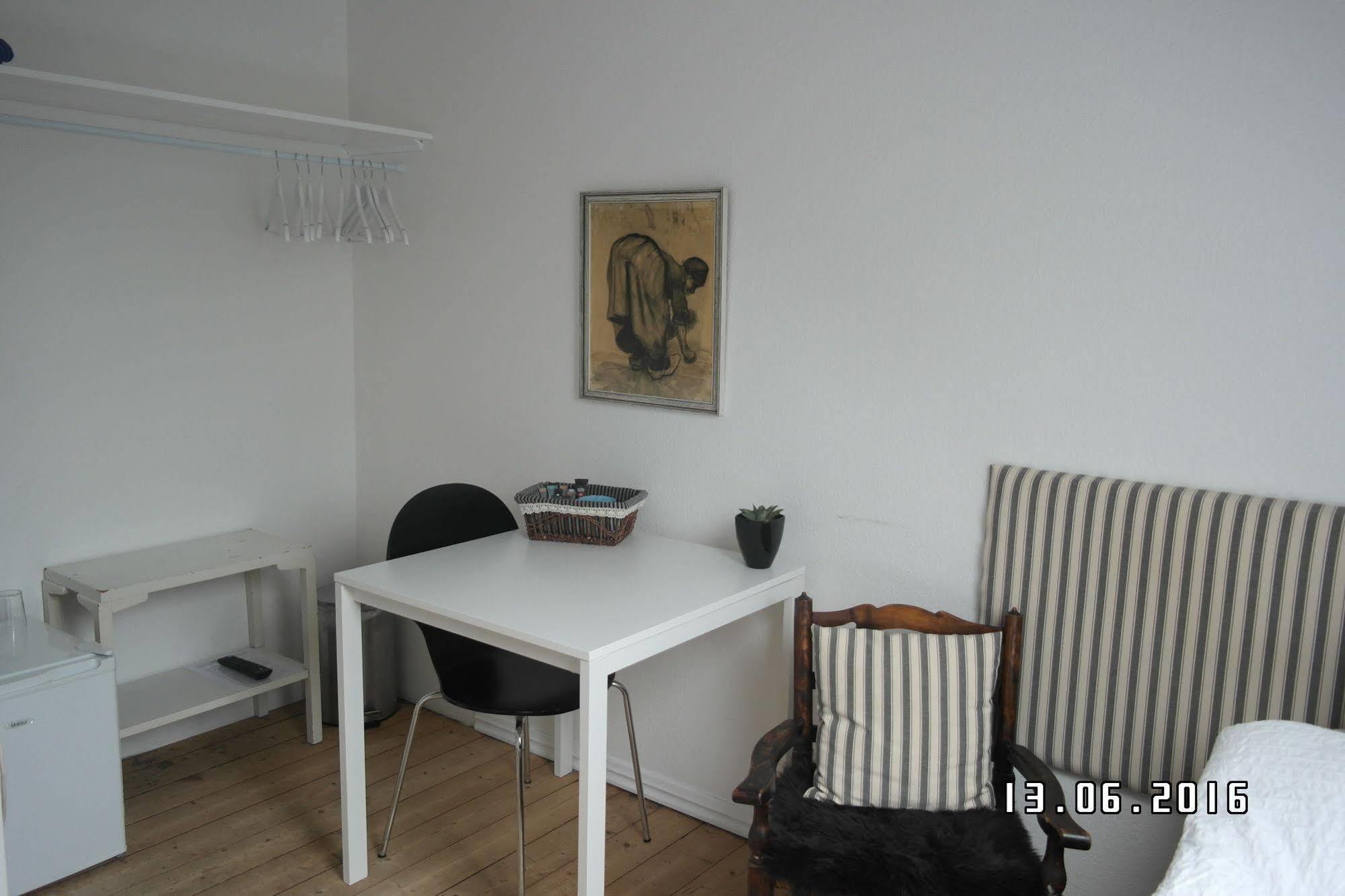 Sweethome Guesthouse Есб'єрг Екстер'єр фото